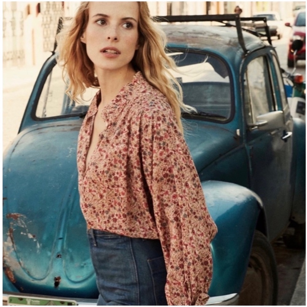 Doen Pink Floral Ruffled Collar Blouse